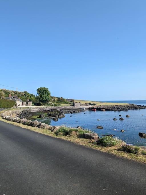 Molly'S Cottage Larne Exteriör bild